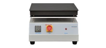 HOT PLATE - DİJİTAL - 40X40 - ORTAM SICAKLIĞI 10⁰C - 300⁰C / ± 5⁰C HASSASİYET