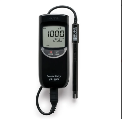 HANNA  Portatif İletkenlik Ölçer 0..  3999 μS/cm / 0..  2000 ppm