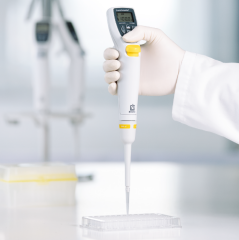 BRAND Transferpette® Electronic 50-1000 µL Ayarlanabilir Elektronik Pipet 705307